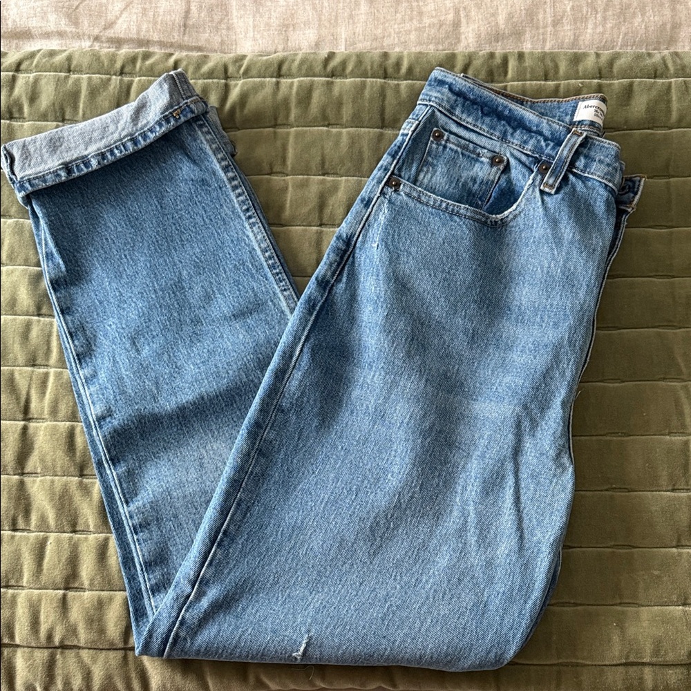 Abercrombie and Fitch 90’s straight high rise